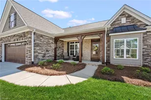 140 Castle Pond Dr, Winston-Salem, NC 27107 - Photo 2