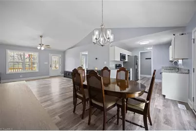 1822 Woodsway Drive, Thomasville, NC 27360 - Photo 14