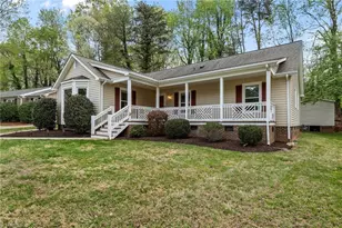 1611 Maple Ridge Ct, Greensboro, NC 27455 - Photo 22