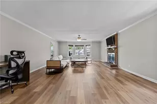 1611 Maple Ridge Ct, Greensboro, NC 27455 - Photo 8