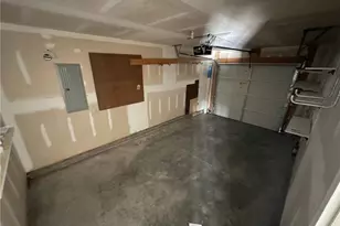 1138 Waterlyn Dr, Greensboro, NC 27405 - Photo 14