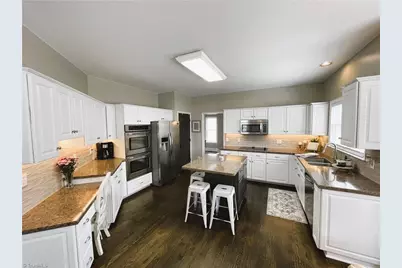 6050 Charring Drive, Kernersville, NC 27284 - Photo 12