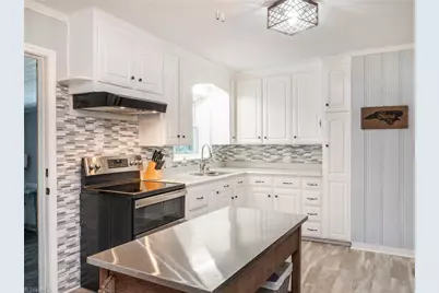 1219 Warwick Drive, Burlington, NC 27215 - Photo 14