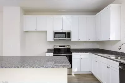 711 Fairview Street #B, High Point, NC 27260 - Photo 4