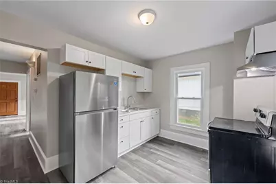 312 Cleveland Avenue, Burlington, NC 27215 - Photo 10