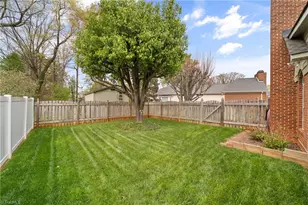 2912 Windmere Ct, Winston-Salem, NC 27103 - Photo 38