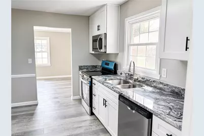 1436 Lanier Court, Burlington, NC 27217 - Photo 6