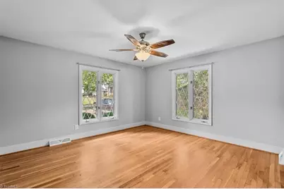 904 Pebble Drive, Greensboro, NC 27410 - Photo 28