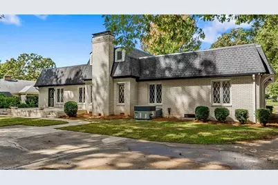 904 Pebble Drive, Greensboro, NC 27410 - Photo 38