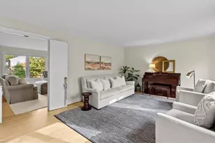 1115 Pebble Dr, Greensboro, NC 27410 - Photo 20