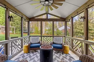 1115 Pebble Dr, Greensboro, NC 27410 - Photo 40