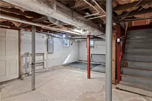 2413 Walker Ave, Winston-Salem, NC 27103 - Photo 22