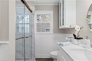 2413 Walker Ave, Winston-Salem, NC 27103 - Photo 16