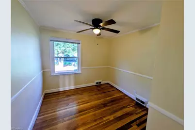 1017 Madison Avenue, Winston-Salem, NC 27103 - Photo 6