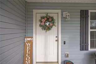 105 Hidden Springs Dr, Salisbury, NC 28147 - Photo 6