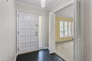 210 N Gurney St, Burlington, NC 27215 - Photo 6