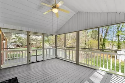 1905 Glenn Drive, Reidsville, NC 27320 - Photo 32