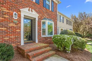 1104 Yellowbell Pl, Greensboro, NC 27410 - Photo 4