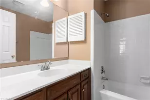 1104 Yellowbell Pl, Greensboro, NC 27410 - Photo 20