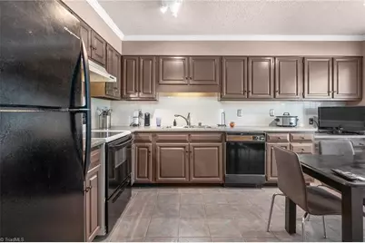 1104 Yellowbell Place, Greensboro, NC 27410 - Photo 6