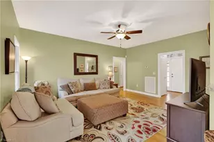 100 Alison Ln, Archdale, NC 27263 - Photo 6