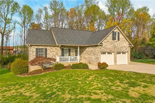 100 Alison Ln, Archdale, NC 27263 - Photo 2
