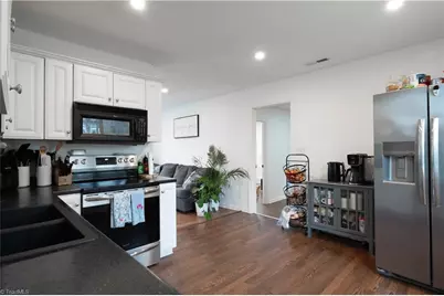 747 N Clodfelter Road, High Point, NC 27265 - Photo 6