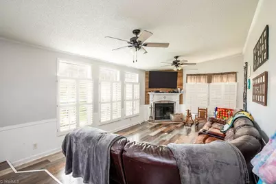 305 Whispering Oaks Drive, Lexington, NC 27292 - Photo 2