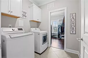 8463 Mdw Vis Dr, Lewisville, NC 27023 - Photo 10