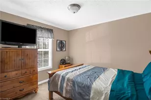 4102 Presbyterian Rd, Greensboro, NC 27406 - Photo 18