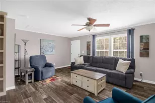 4102 Presbyterian Rd, Greensboro, NC 27406 - Photo 6