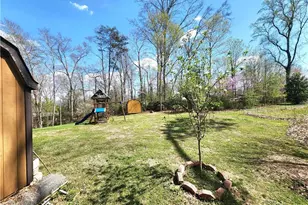 181 Camelia Ct, Mount Airy, NC 27030 - Photo 8