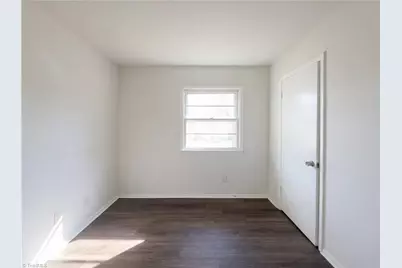 1447 E Sedgefield Drive, Winston-Salem, NC 27107 - Photo 10