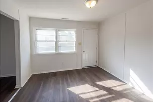 1447 E Sedgefield Dr, Winston-Salem, NC 27107 - Photo 8