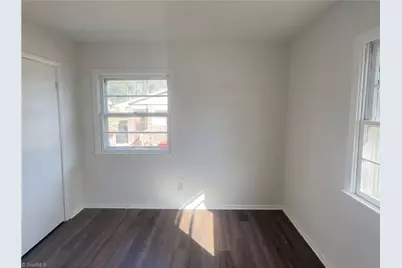 1447 E Sedgefield Drive, Winston-Salem, NC 27107 - Photo 12