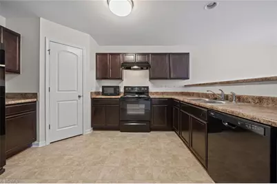 4511 Chapel Ridge Drive, Greensboro, NC 27405 - Photo 10