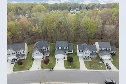 4511 Chapel Ridge Drive, Greensboro, NC 27405 - Photo 4