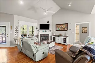 106 Mae Matilda Ct, Archdale, NC 27263 - Photo 8