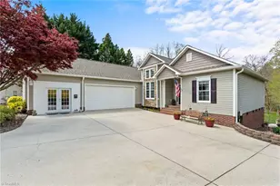 106 Mae Matilda Ct, Archdale, NC 27263 - Photo 2