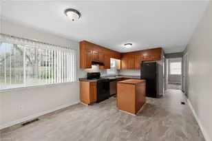 1907 Boulding Ave, High Point, NC 27265 - Photo 16