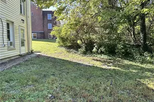 518 N Scales St, Reidsville, NC 27320 - Photo 2