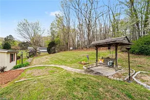 1937 Hoover Hill Rd, Asheboro, NC 27205 - Photo 26