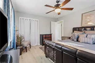 2005 Hunterwoods Dr, High Point, NC 27265 - Photo 22