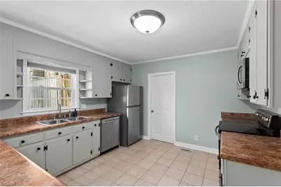 120 Shaw Street, Randleman, NC 27317 - Photo 18