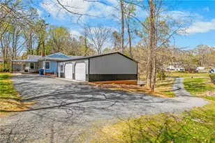 120 Shaw St, Randleman, NC 27317 - Photo 30