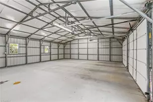 120 Shaw St, Randleman, NC 27317 - Photo 2