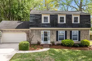 511 Rockspring Rd, High Point, NC 27262 - Photo 4