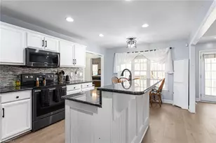 4619 Plantation Manor Dr, Randleman, NC 27317 - Photo 16