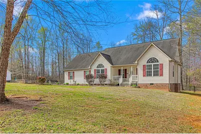 4619 Plantation Manor Drive, Randleman, NC 27317 - Photo 4