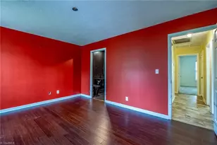 2021 Warwickshire Dr, Greensboro, NC 27455 - Photo 8